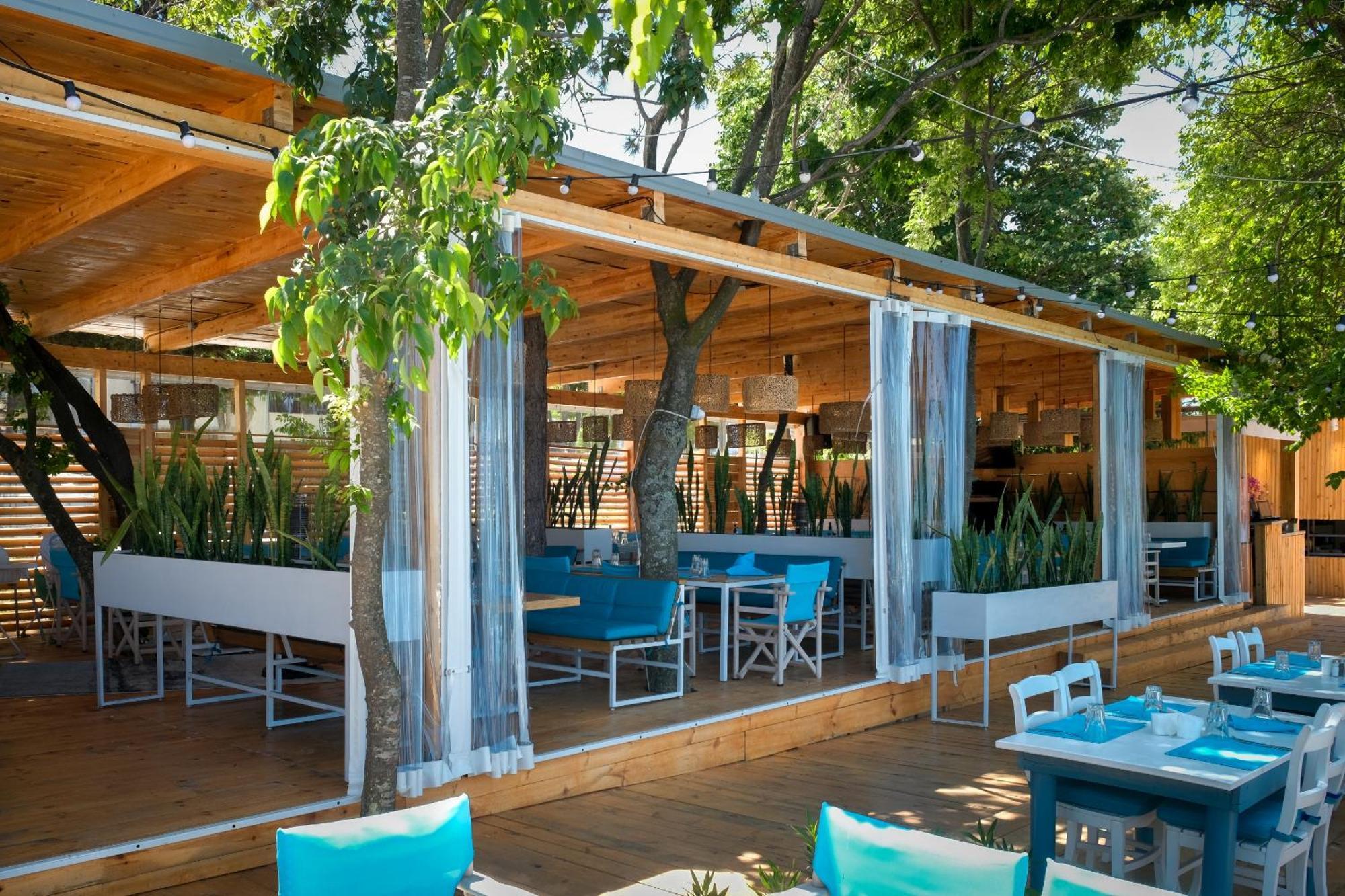 Paradise Bay Hotel Sozopol Exterior foto
